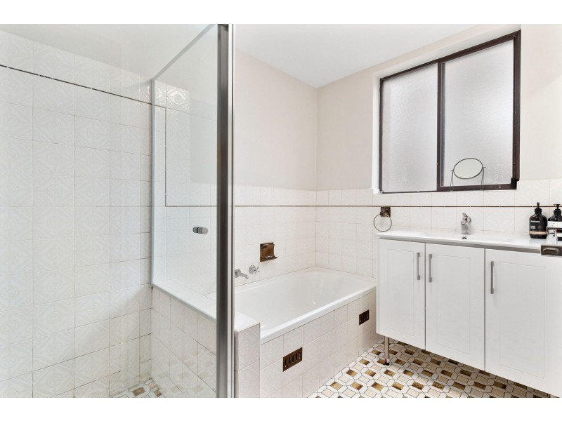 2/6 Caronia Avenue, Cronulla NSW 2230