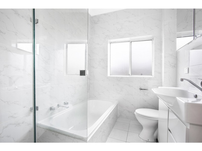 12/43-45 Queen Victoria Street, Bexley NSW 2207