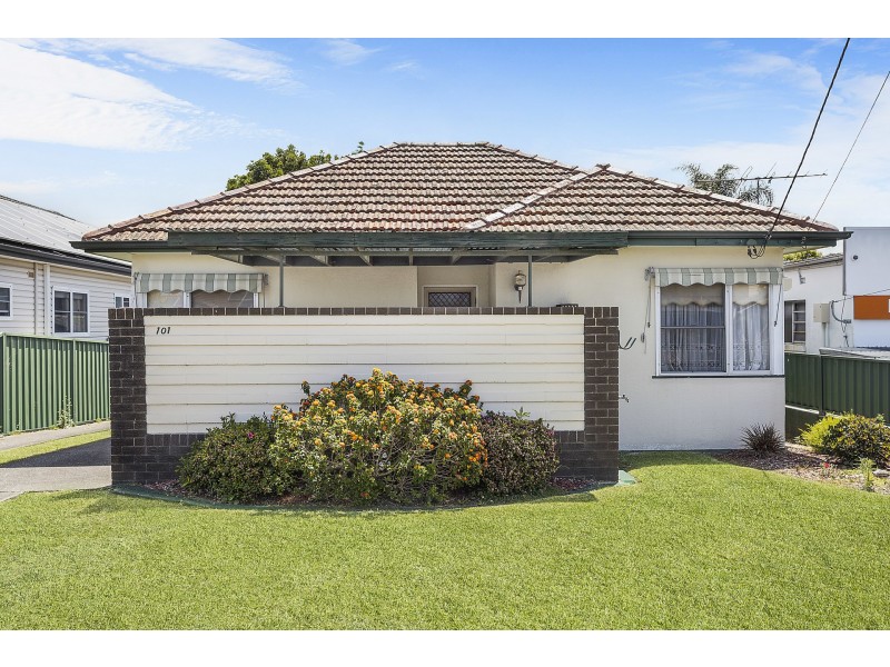 101 Wattle Road, Jannali NSW 2226