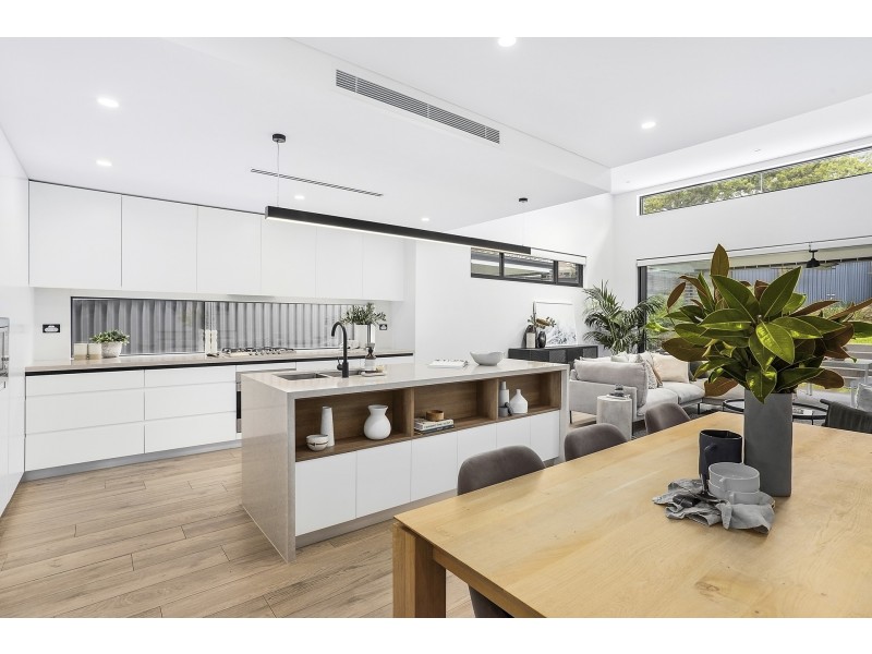 17b Milburn Road, Gymea NSW 2227