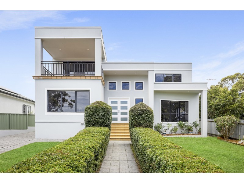 13 Parthenia Street, Dolans Bay NSW 2229