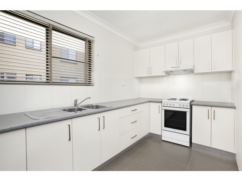 4/8-12 Taren Road, Caringbah NSW 2229