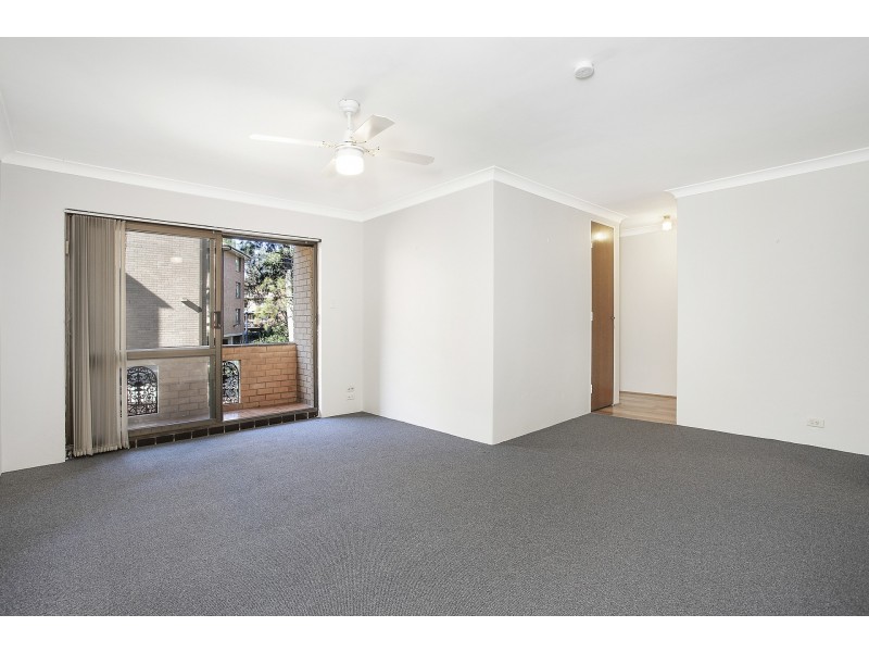 4/8-12 Taren Road, Caringbah NSW 2229