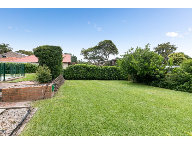 70 Sutherland Road, Jannali NSW 2226