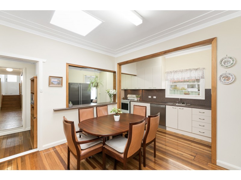 42 Woronora Crescent, Como NSW 2226