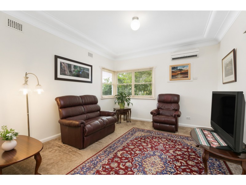 42 Woronora Crescent, Como NSW 2226