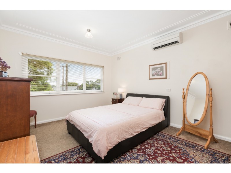 42 Woronora Crescent, Como NSW 2226