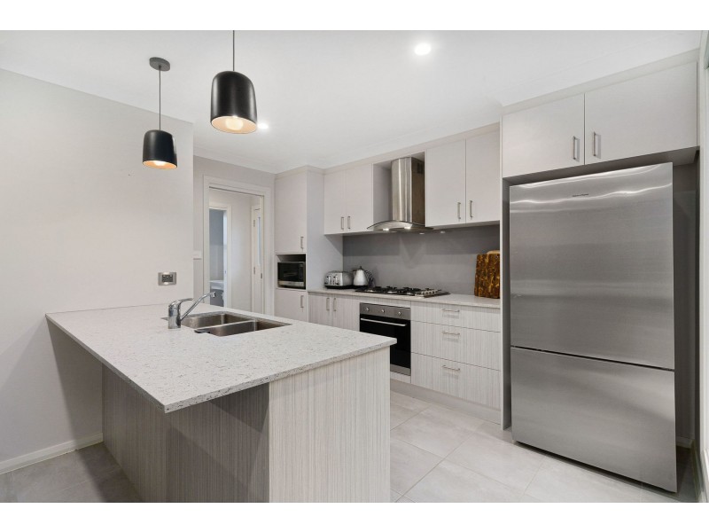 24B Burleigh Avenue, Caringbah NSW 2229