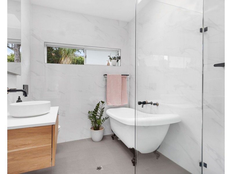 6 Keele Street, Como NSW 2226