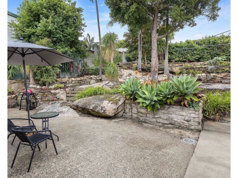 6 Keele Street, Como NSW 2226