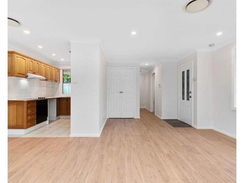 2/88 Auburn Street, Sutherland NSW 2232