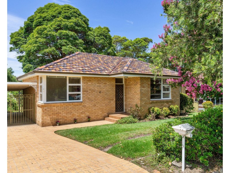 6 Bimbadeen Avenue, Miranda NSW 2228