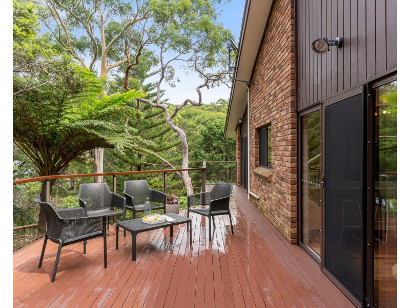18 Valley Way, Gymea Bay NSW 2227