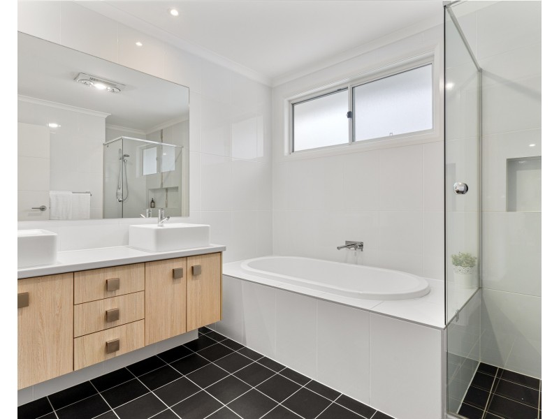 28 Snowden Avenue, Sylvania NSW 2224