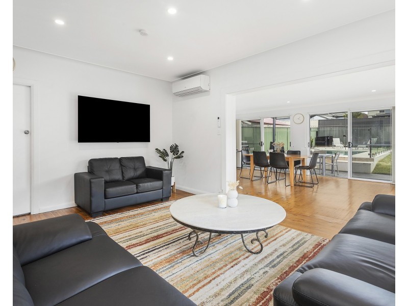 257 Taren Point Road, Caringbah NSW 2229