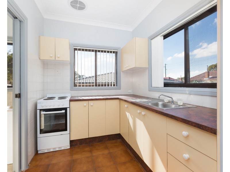 33a Kareena Road, Miranda NSW 2228