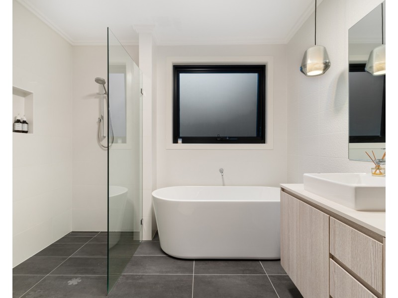 12 Drummond Road, Oyster Bay NSW 2225