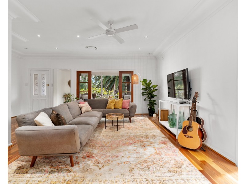 26 Barraran Street, Gymea Bay NSW 2227