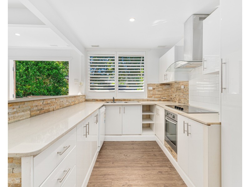 8 Albany Place, Kareela NSW 2232