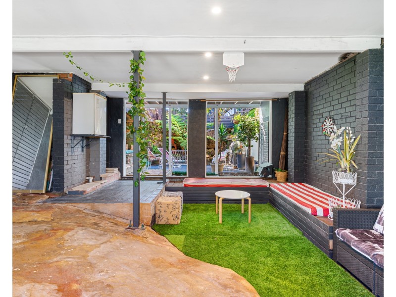 8 Albany Place, Kareela NSW 2232