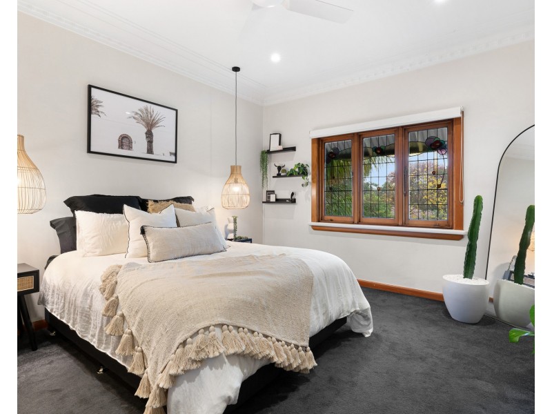 8 Laguna Street, Caringbah South NSW 2229