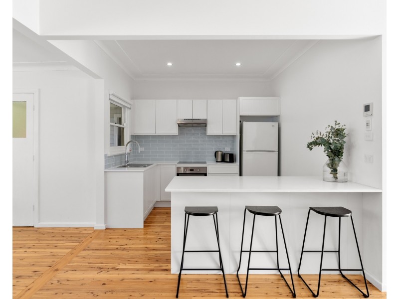 126 Forest Road, Miranda NSW 2228