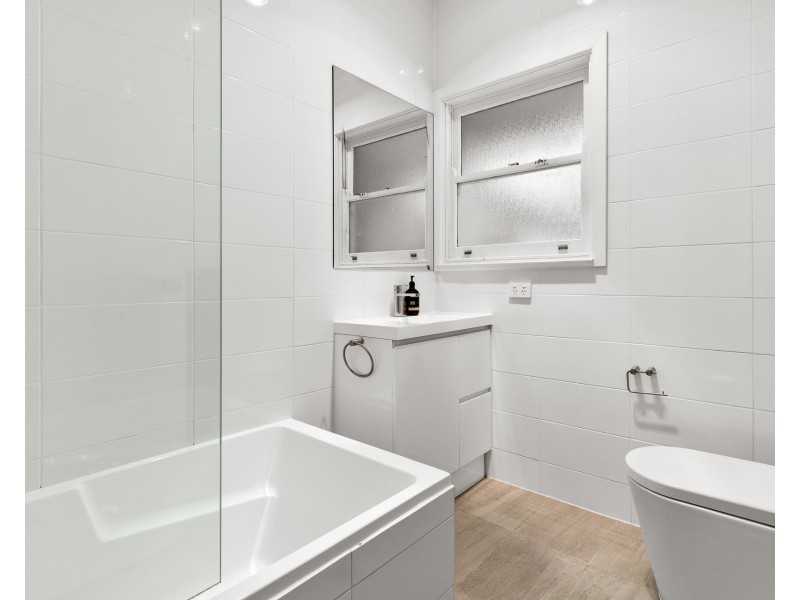 126 Forest Road, Miranda NSW 2228