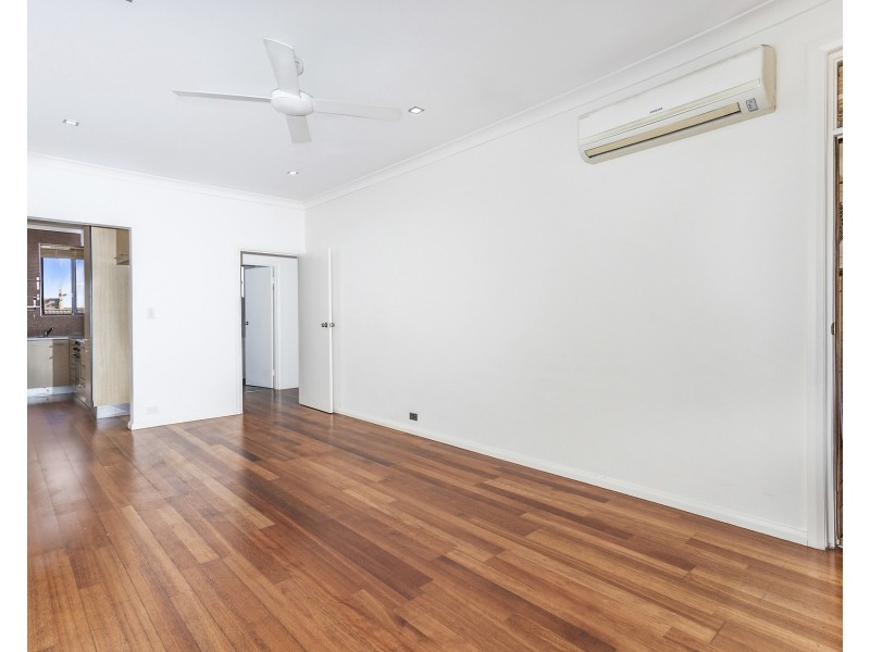 11/3-5 Dunmore Street, Bexley NSW 2207