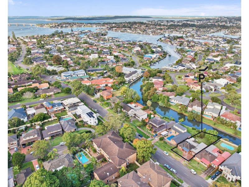 114 Evelyn Street, Sylvania NSW 2224