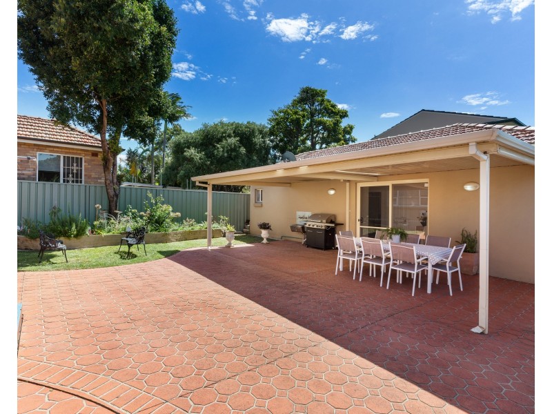 125 Kingsway (entrance via Swan Street), Woolooware NSW 2230