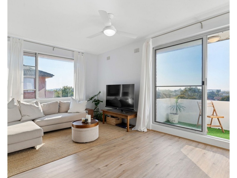 11/42 Seaview Street, Cronulla NSW 2230