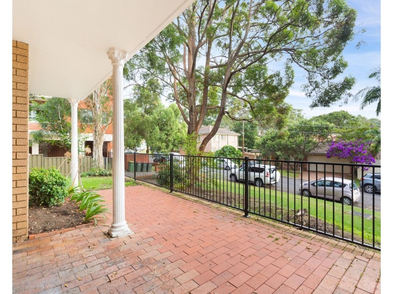2/31 Banksia Road, Caringbah NSW 2229