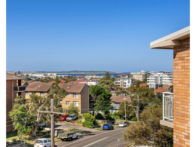 10/20 Burke Road, Cronulla NSW 2230
