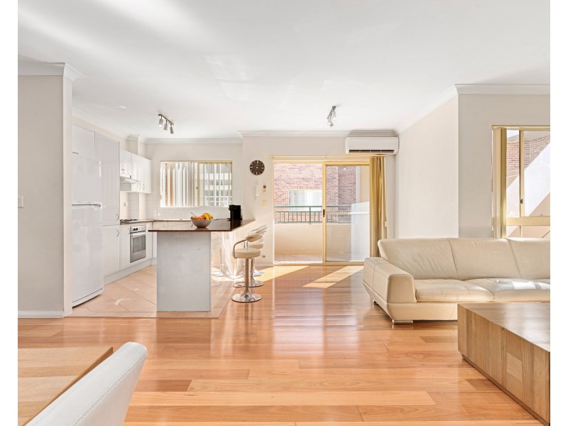 18/398-400 Port Hacking Road, Caringbah NSW 2229