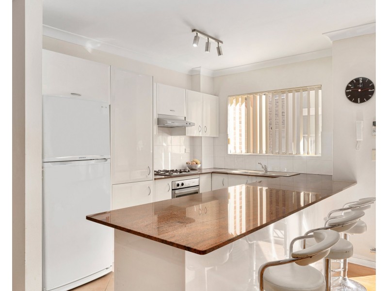 18/398-400 Port Hacking Road, Caringbah NSW 2229