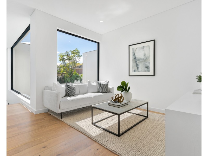 2a Nulgarra Avenue, Gymea Bay NSW 2227