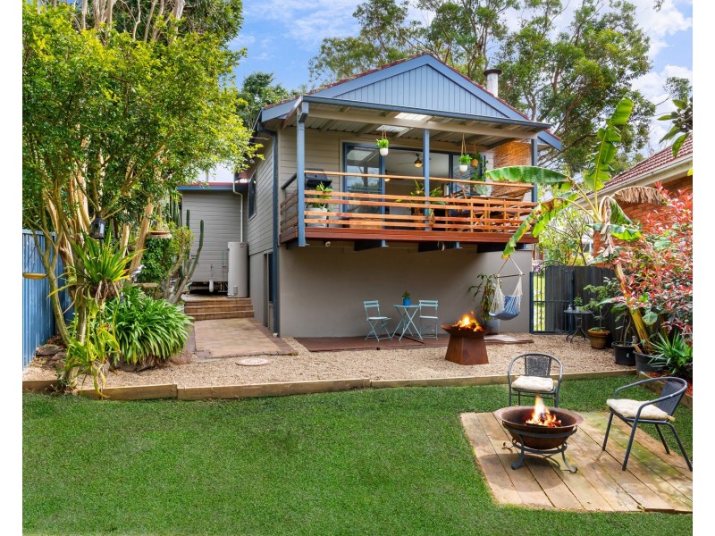 6 Mundakal Avenue, Kirrawee NSW 2232