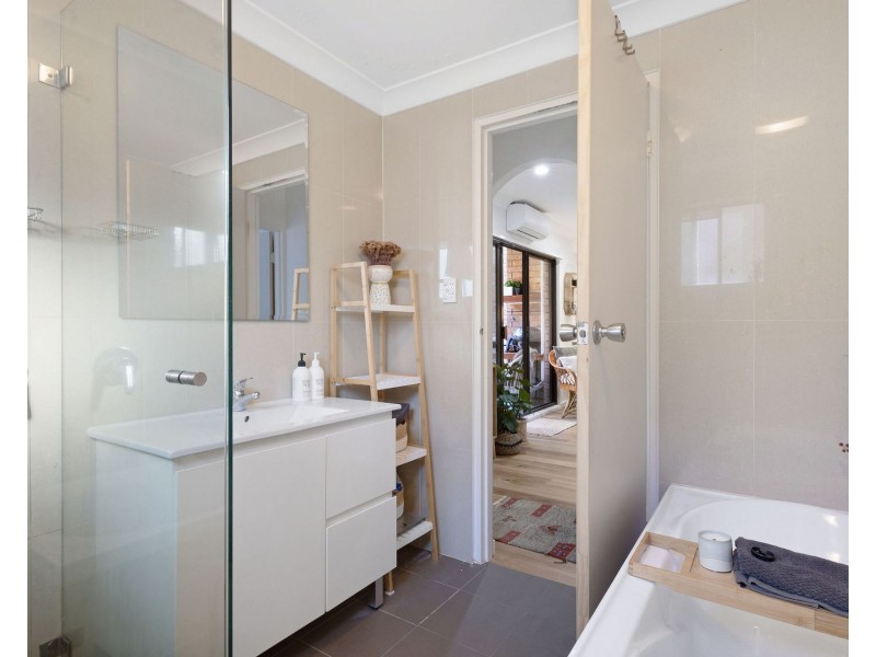 2/17 Caronia Avenue, Cronulla NSW 2230