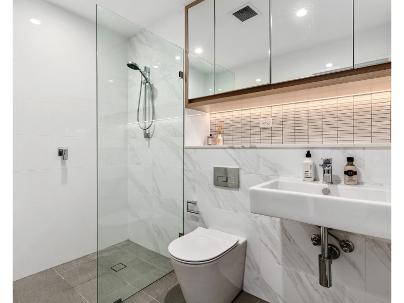 502/3 Penprase Lane, Miranda NSW 2228