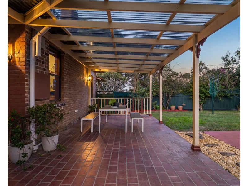123 Jannali Avenue, Sutherland NSW 2232