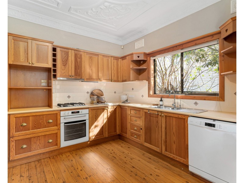 123 Jannali Avenue, Sutherland NSW 2232