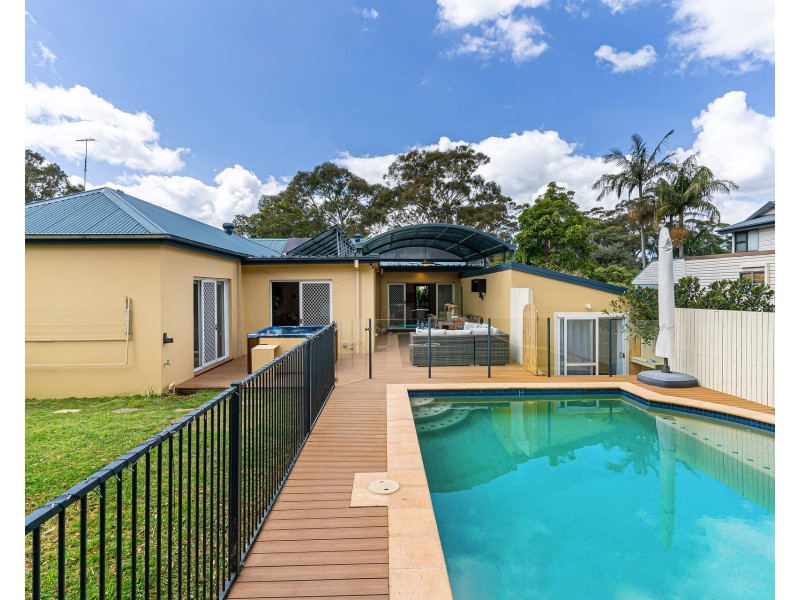 29 Kirrawee Avenue, Kirrawee NSW 2232