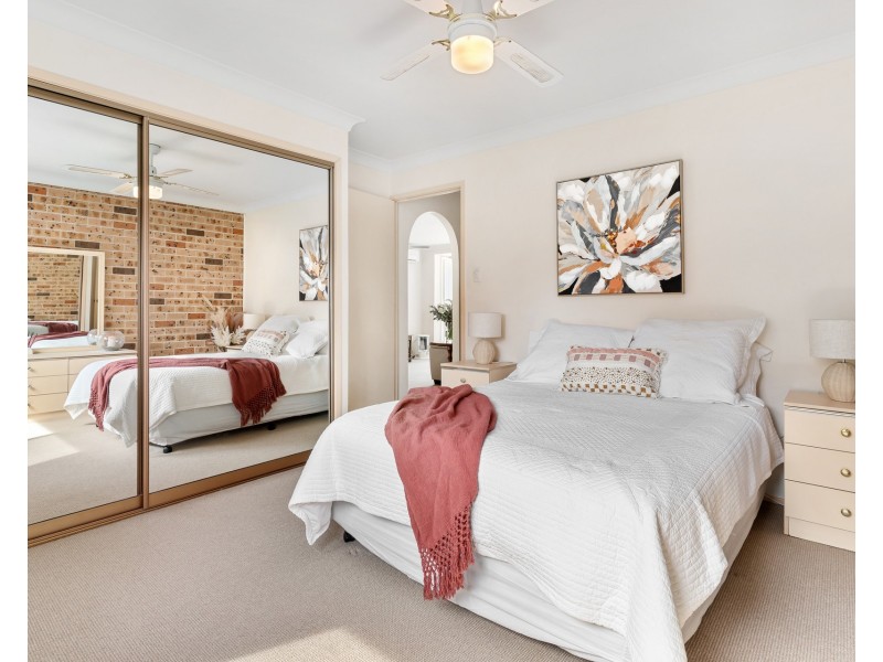 2/7 Dernancourt Avenue, Engadine NSW 2233