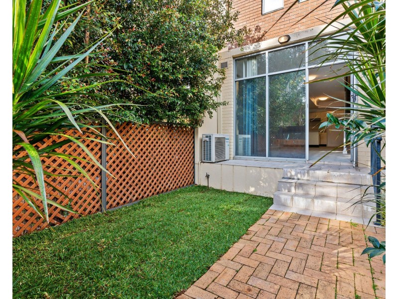 2/58 Belmont Street, Sutherland NSW 2232