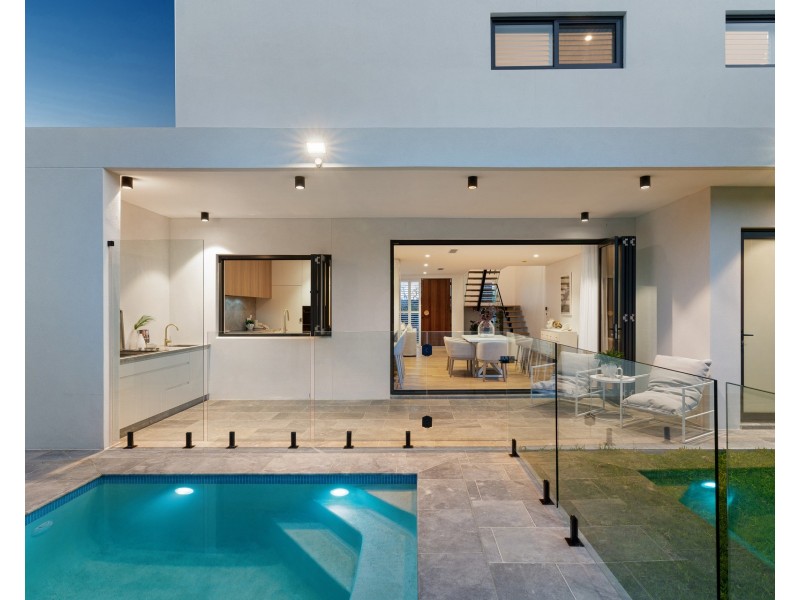 5 Buangi Place, Gymea Bay NSW 2227