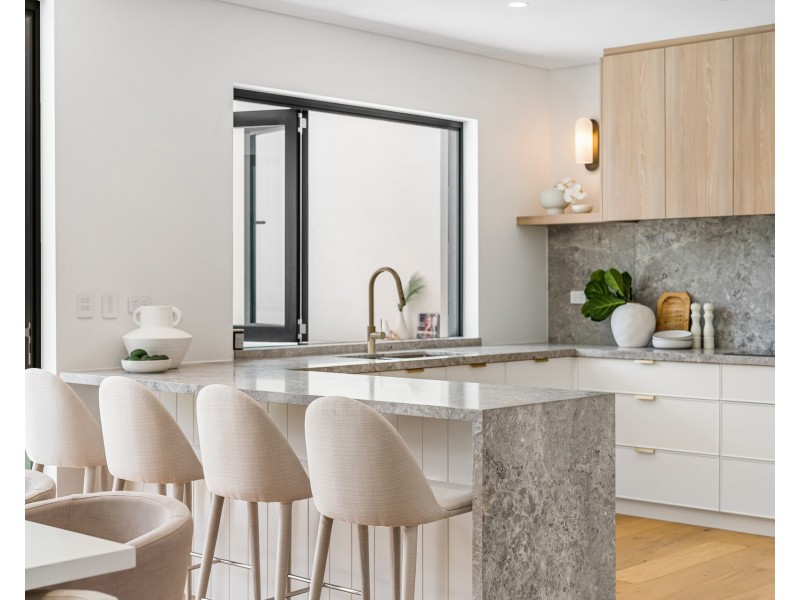 5 Buangi Place, Gymea Bay NSW 2227