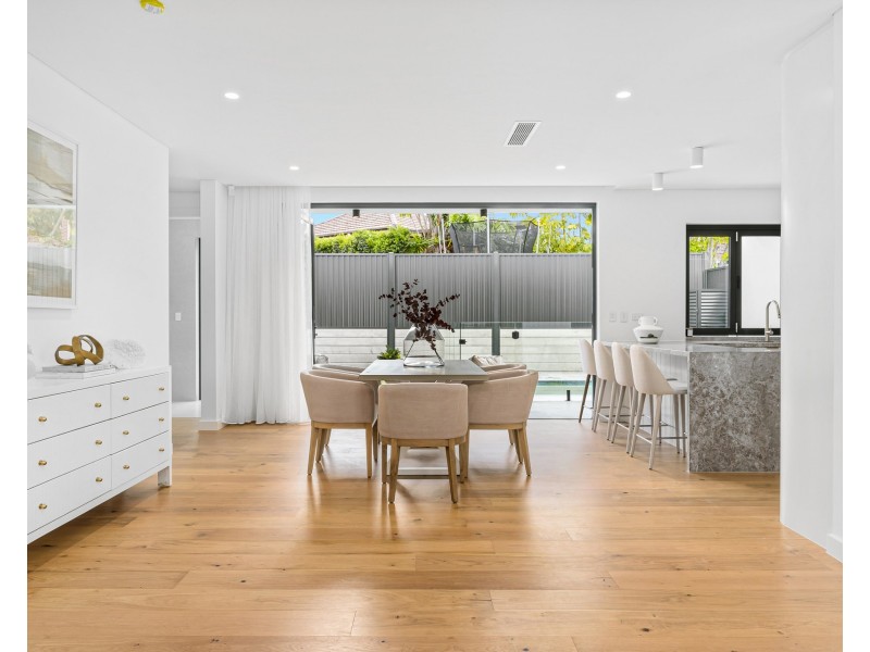 5 Buangi Place, Gymea Bay NSW 2227