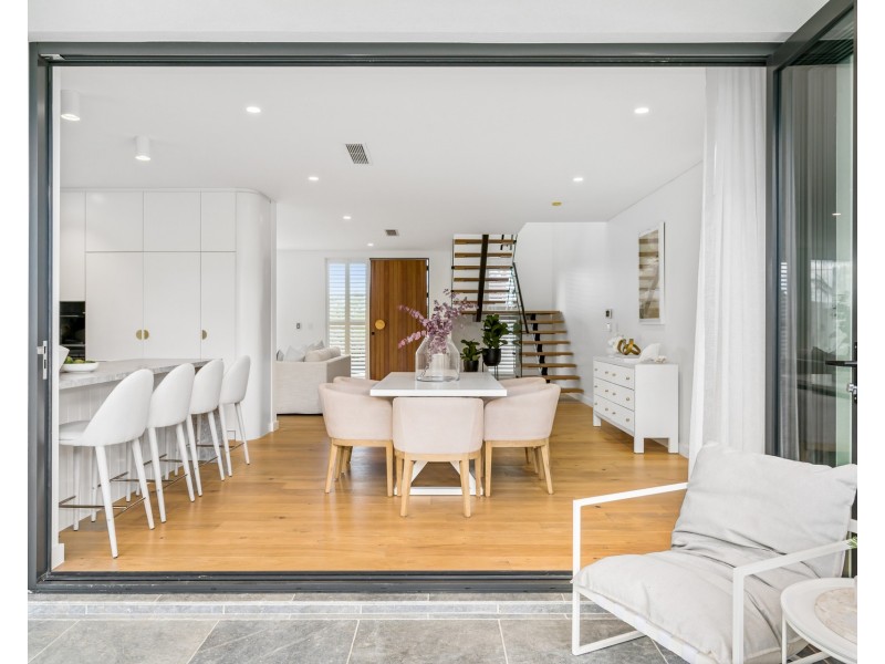 5 Buangi Place, Gymea Bay NSW 2227