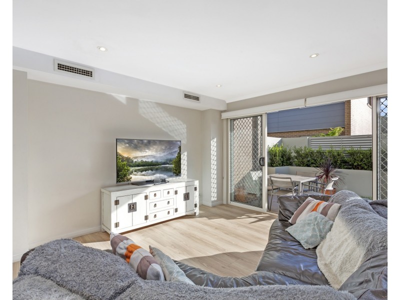 4/40-42 Durbar Avenue, Kirrawee NSW 2232