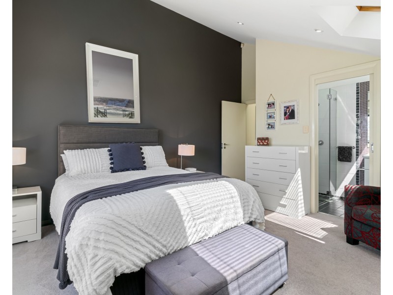 8a Fairs Avenue, Woolooware NSW 2230